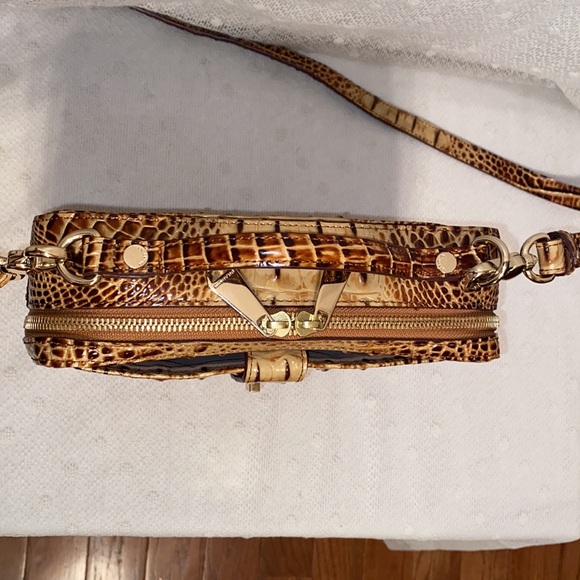 *SOLD*BRAHMIN Evie Toasted Melbourne Croc Embossed - Picture 9 of 15